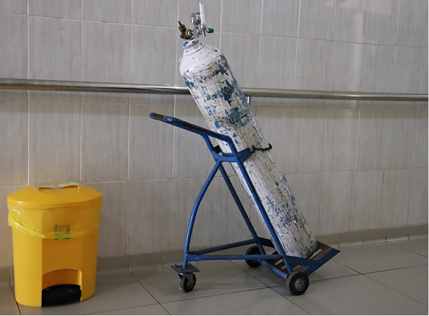 Medical gas equipment for clinics